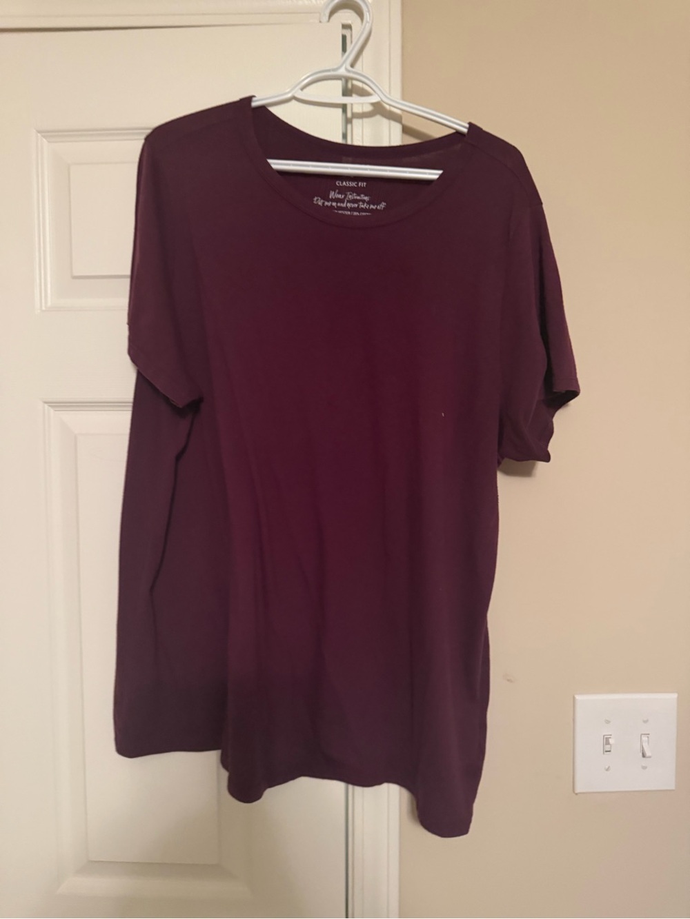 Torrid Classic Fit Crewneck T-Shirt - Burgundy